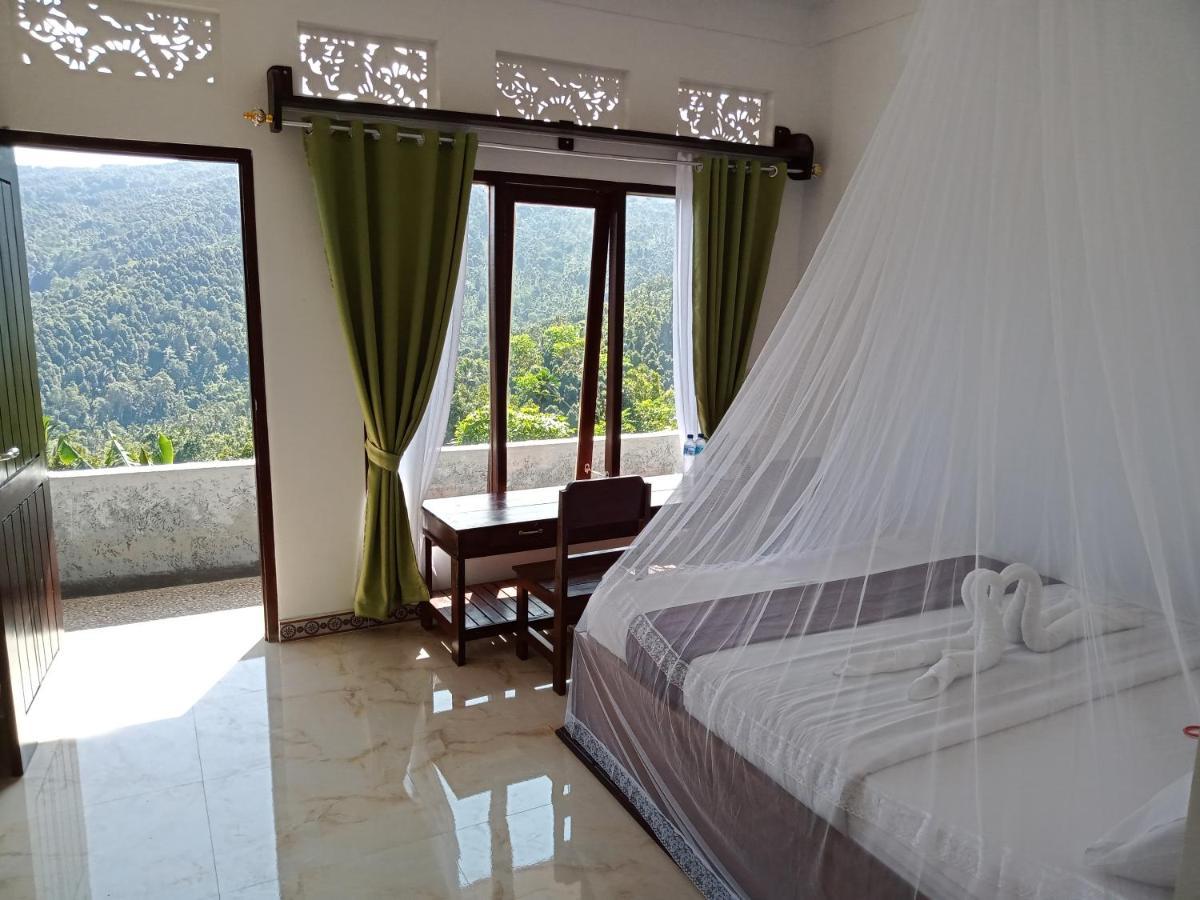 Homestay Aris Homestay And Warung Made *
